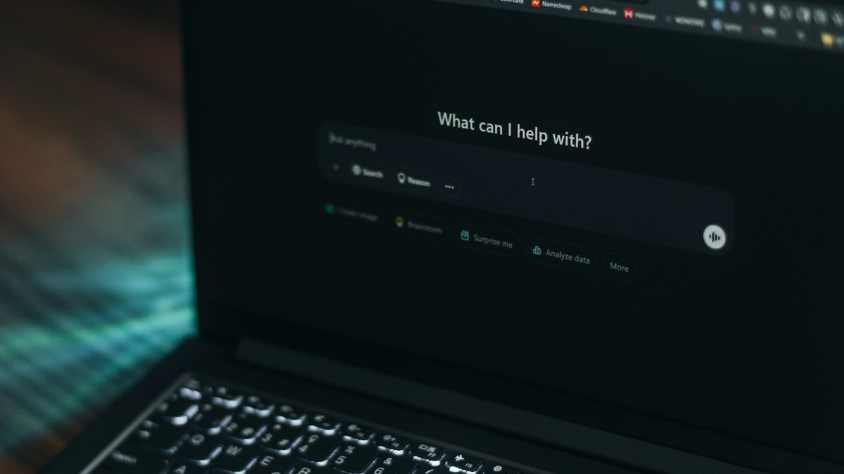 OpenAI promete mais transparência após agentes usarem wiki pública